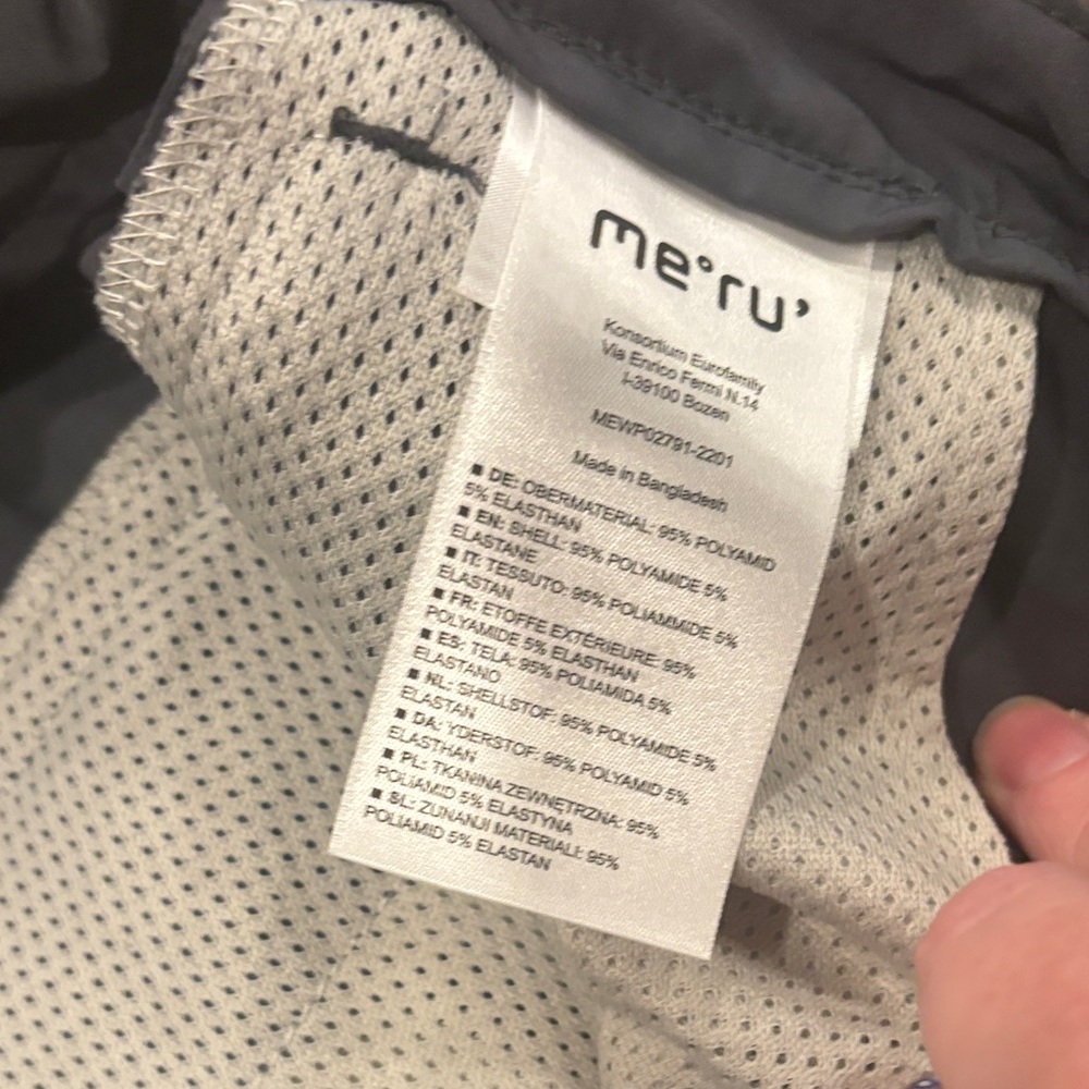 Meru woman’s hiking pants Pants - Picture 4 of 6